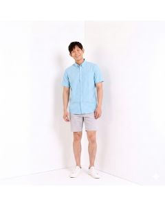 Giordano Men's Cotton Oxford Short Sleeve Regular Fit Wrinkle Free Shirt 01046208 in Misty Surf, featuring cotton Oxford fabric, short sleeves, and a regular fit.
